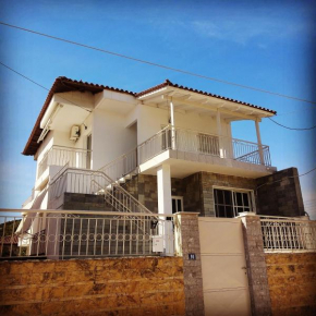 La Vita apartments-near airport & sea